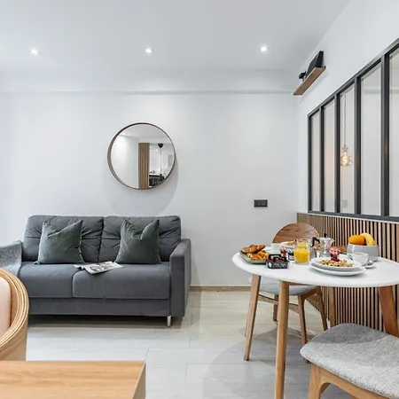 Smolett - Superb Downtown W Ac Appartamento